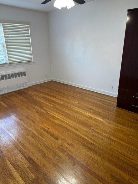 Building Photo - 45-18 164th St