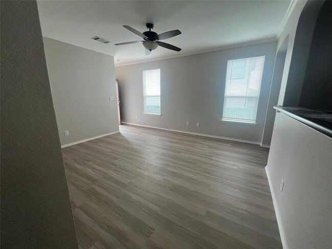 Building Photo - 510 New Bridge Dr