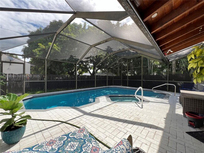 Building Photo - 10220 SW 160th St