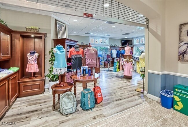 Building Photo - 9611 Hemingway Ln