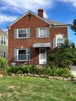 Building Photo - 17003 Hilliard Rd