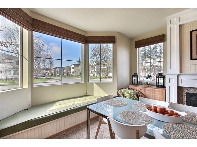 Building Photo - 3 Bedroom 2.5 Bath DuPont Townhome