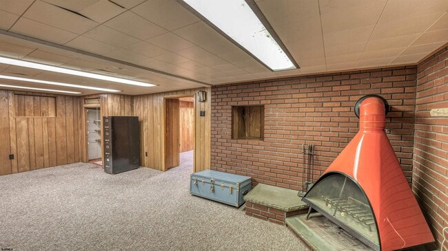 Building Photo - 549 Tuckahoe Rd