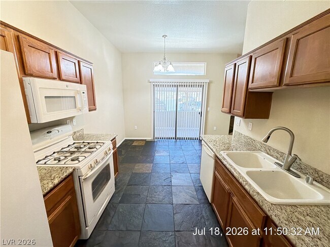 Building Photo - 8805 Jeffreys St