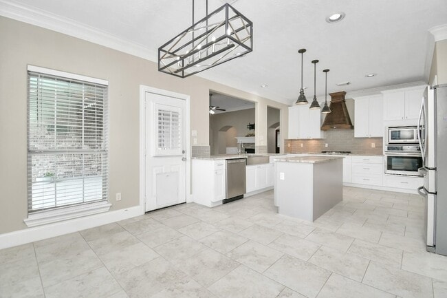 Building Photo - 14415 Mindy Park Ln