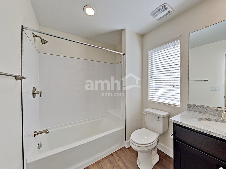 Building Photo - 4481 Crestone Peak St