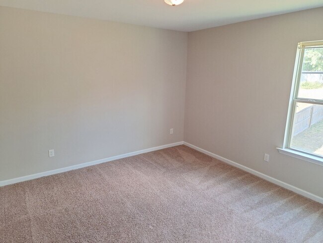 Building Photo - Wonderful Two Story Four Bedroom Home in N...