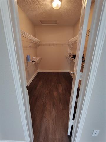 Building Photo - 8100 MacGregor Dr