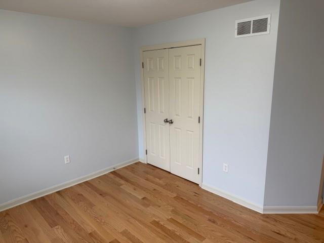 Building Photo - 941 Montclair Dr
