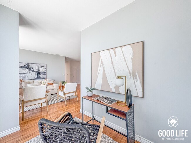 Building Photo - SD: Luminous 2BD/2BA Apartment in East Village with Reserved Parking, City Views & Rooftop Amenities