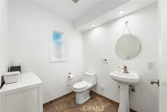 Building Photo - 106 Blue Lagoon