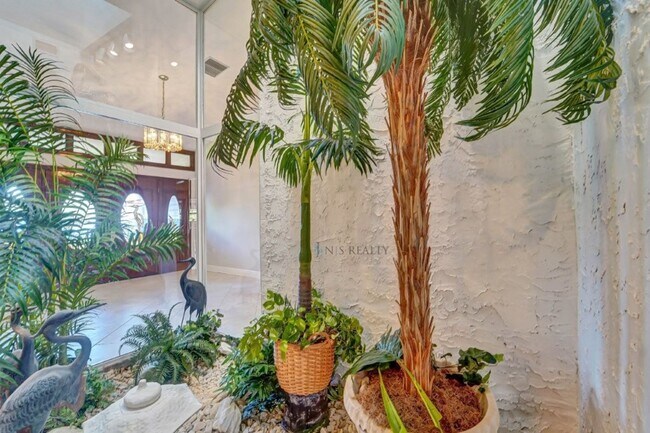 Building Photo - 5060 Porpoise Pl