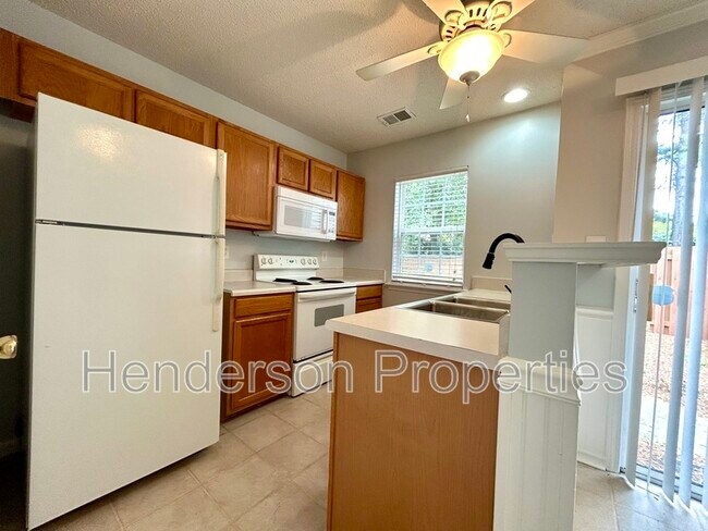 Building Photo - 12188 Bottlebrush Pl