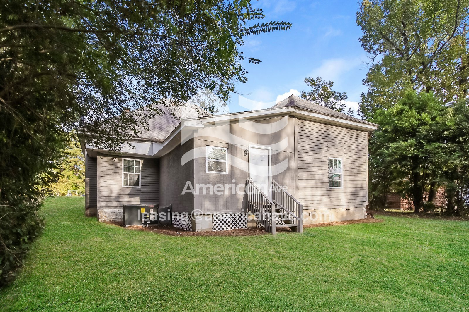 Building Photo - 756 Holt St