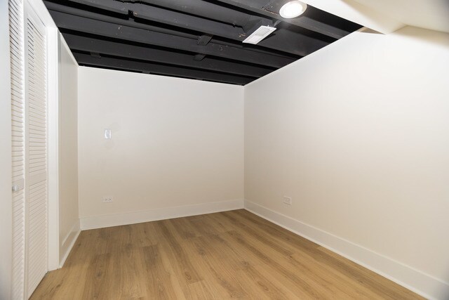 Building Photo - 6522 N Natoma Ave