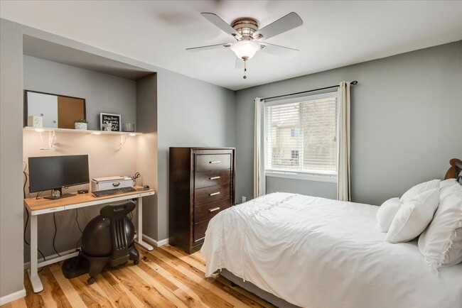 Building Photo - Beautifully updated 4Bd/3Ba Arvada Home