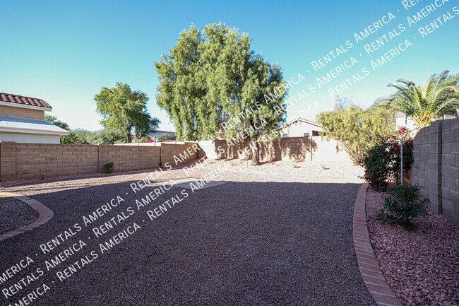 Building Photo - 4138 W Charter Oak Rd