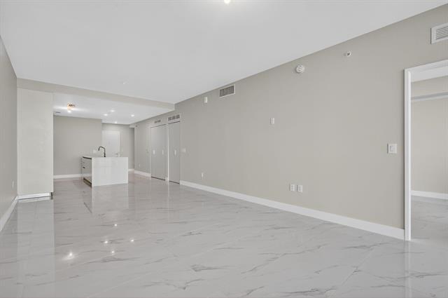 Building Photo - 701 NE 23rd St