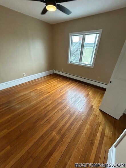 Building Photo - 91 Glen St