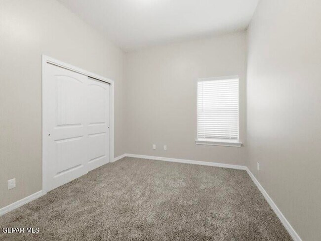 Building Photo - 11365 Hidalgo Dr