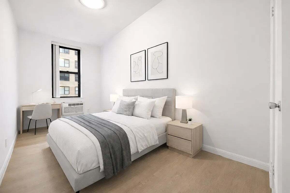 Building Photo - 312 W 58th St