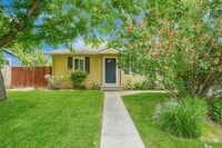 Building Photo - 1517 Chrisway Dr