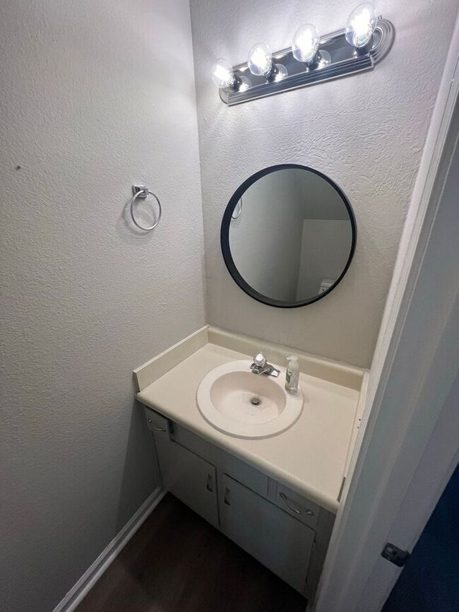 Building Photo - !!!WARNING: AVOID SCAMS CONFIRM RENTAL AT ...