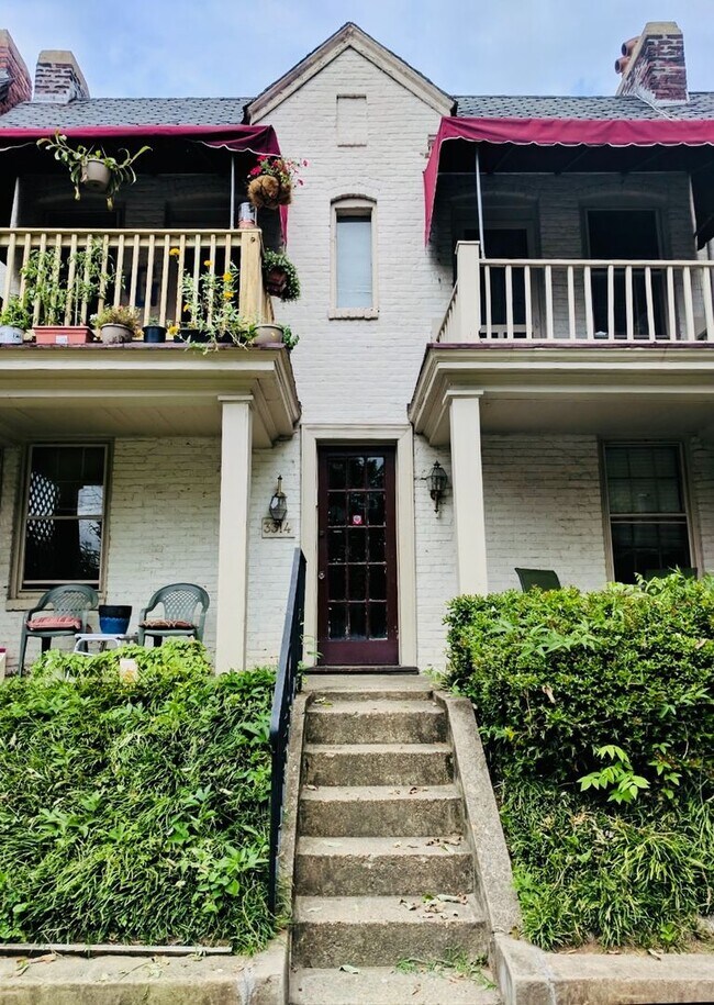 Building Photo - 3314 Ellwood Ave