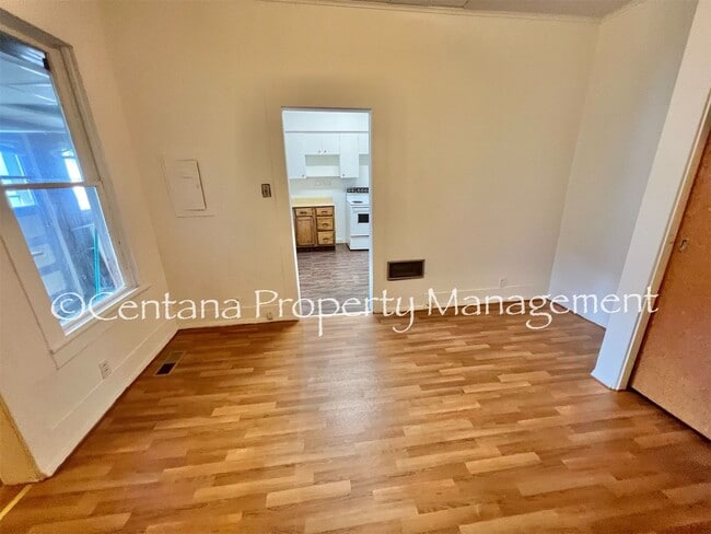 Building Photo - Quaint 2 bedroom home in Anaconda!