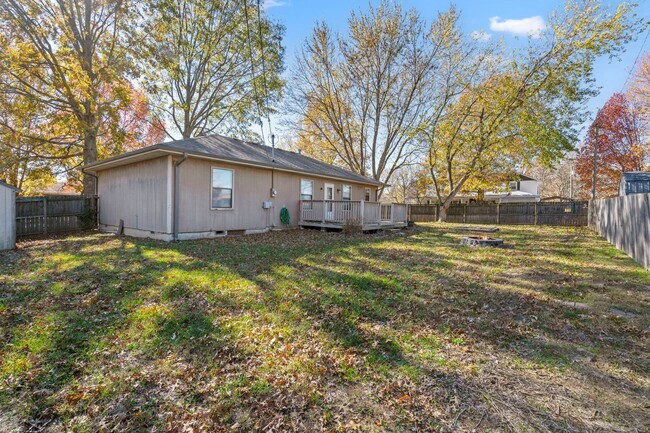 Building Photo - Great Home in Rogersville