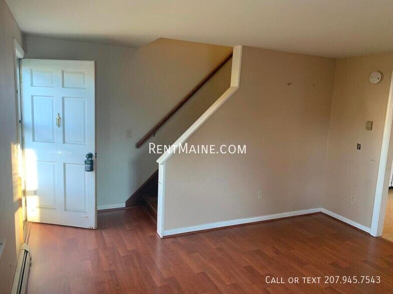 Building Photo - 31 Yale St