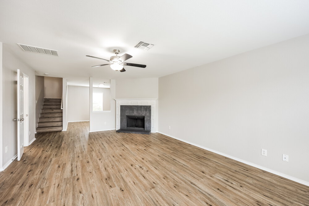 Building Photo - 1619 Spice Spg