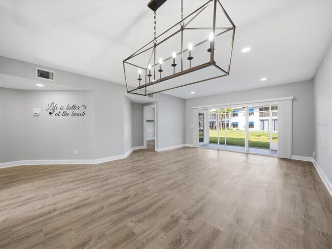 Building Photo - 11510 Shipwatch Dr