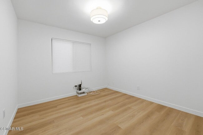 Building Photo - 822 Rim Crest Dr