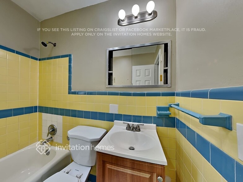 Building Photo - 1521 20th Ave N