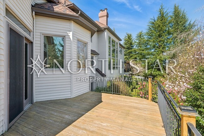 Building Photo - 24790 SW Big Fir Rd