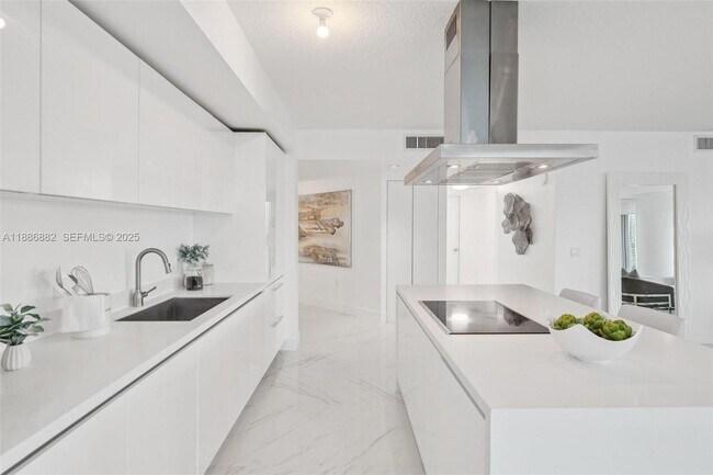 Building Photo - 330 Sunny Isles Blvd