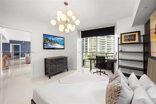 Building Photo - 495 Brickell Ave