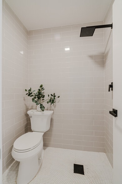 Building Photo - 52801 Avenida Alvarado