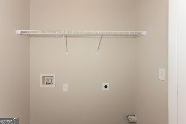 Building Photo - 411 Erin Ct