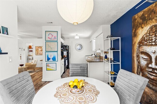 Building Photo - 3802 Cortez Cir