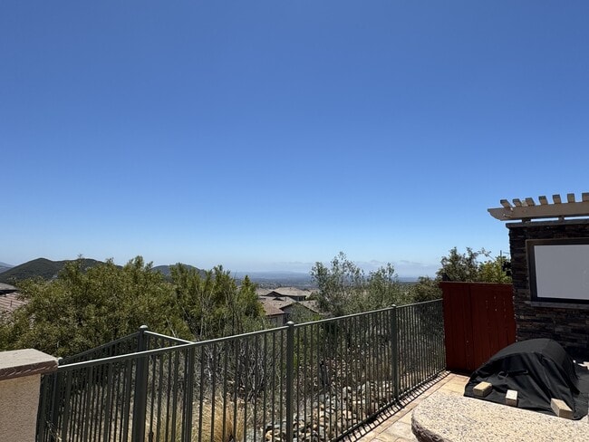 Building Photo - 851 Antilla Way