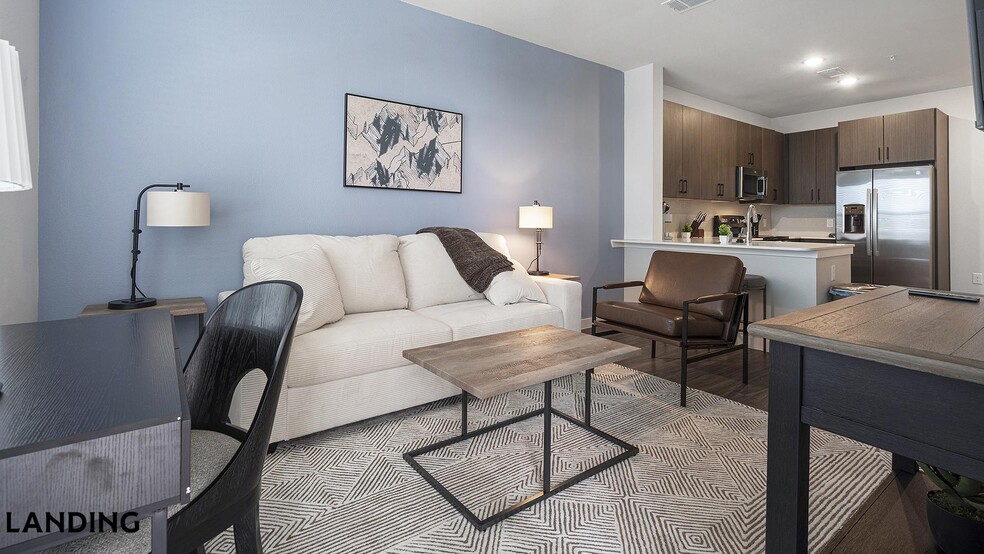 Building Photo - 14015 Univ Pass