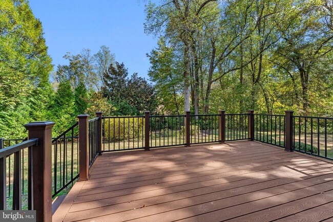 Building Photo - 8511 Beech Tree Rd