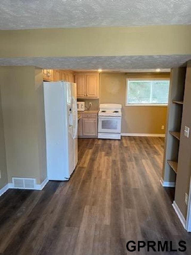 Building Photo - 3418 Nugget Cir