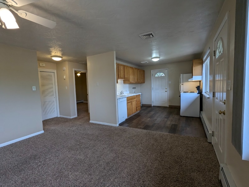 space for kitchen table - 720 21st Street