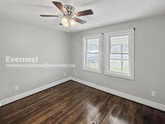 Building Photo - 4316 Tate Ave