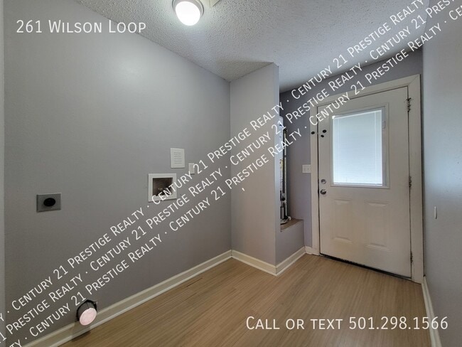 Building Photo - 261 Wilson Loop