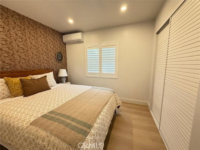 Building Photo - 524 S Astell Ave