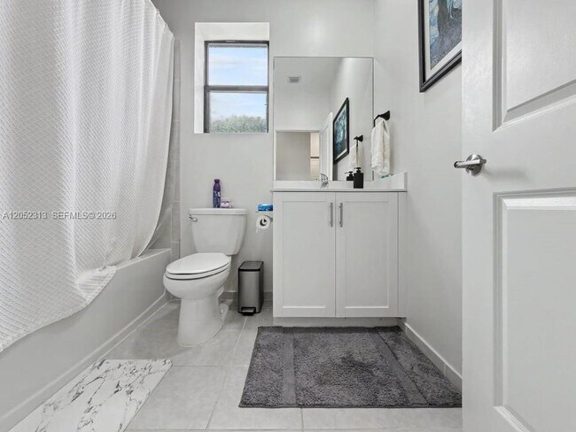 Building Photo - 25545 SW 109th Ave